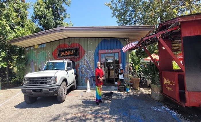 darwell's cafe